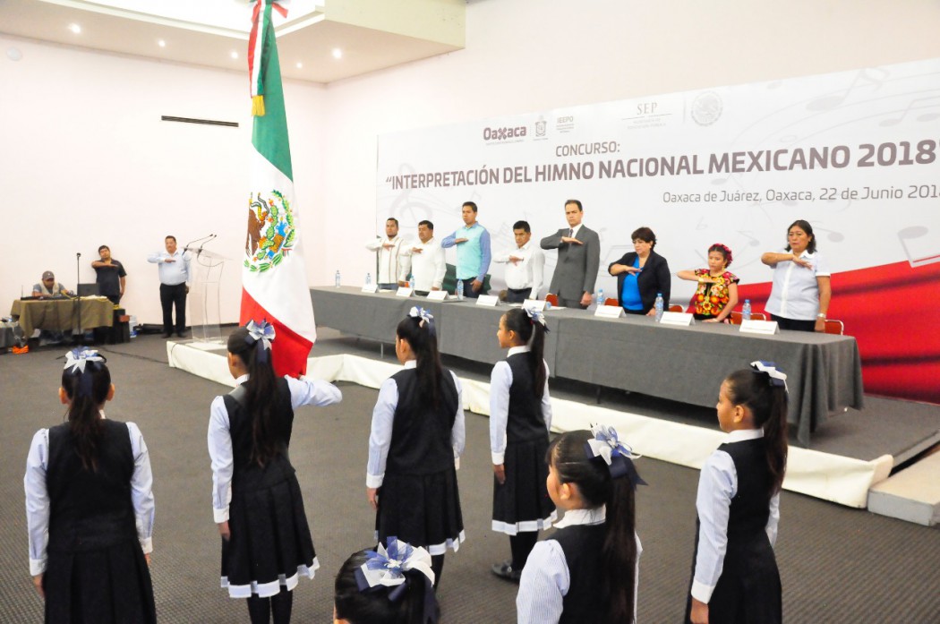Reconoce IEEPO a las mejores interpretaciones del Himno Nacional Mexicano 2