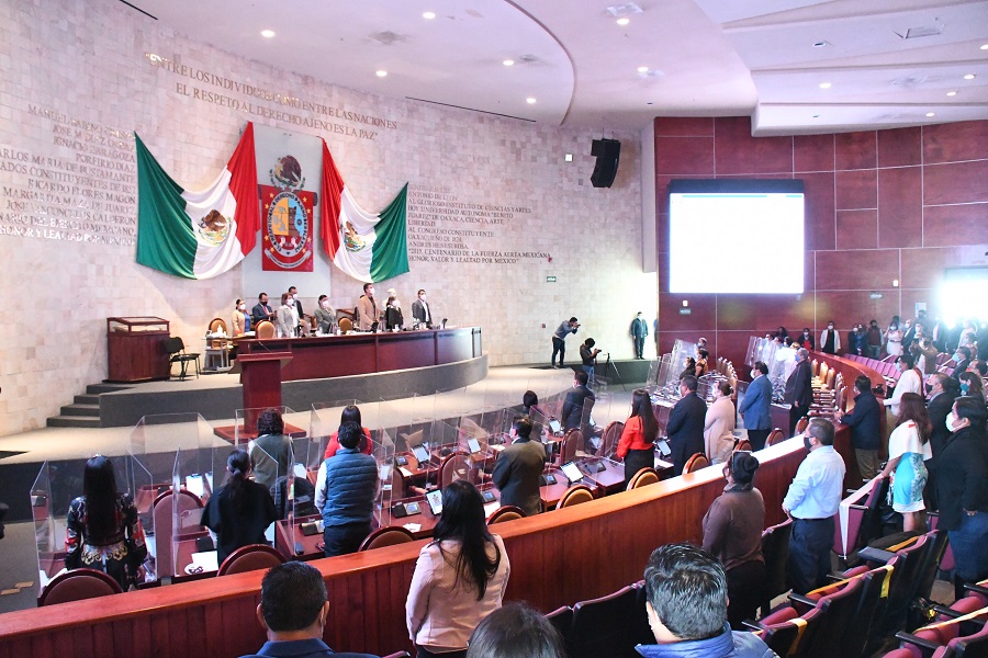FOTO1 Se suma 64 Legislatura de Oaxaca a la lucha para erradicar la violencia contra las mujeres