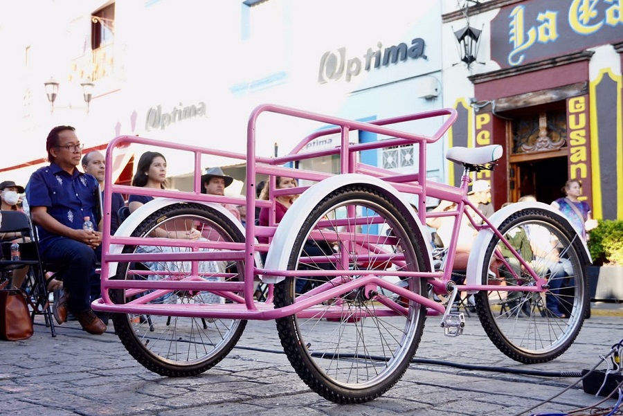 Foto 2 Tamayo Móvil, el triciclo artístico que recorrerá calles y parques de Oaxaca